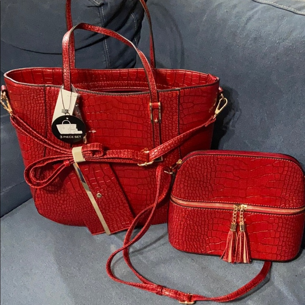 3 Piece Faux Crocodile Handbag or Purse Set in Red